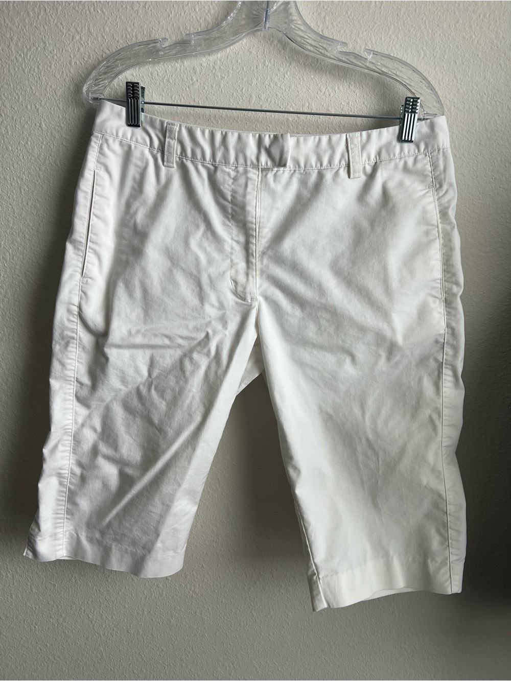Adidas Stretch White Flat-Front Bermuda knee-length Walking Shorts with Pockets